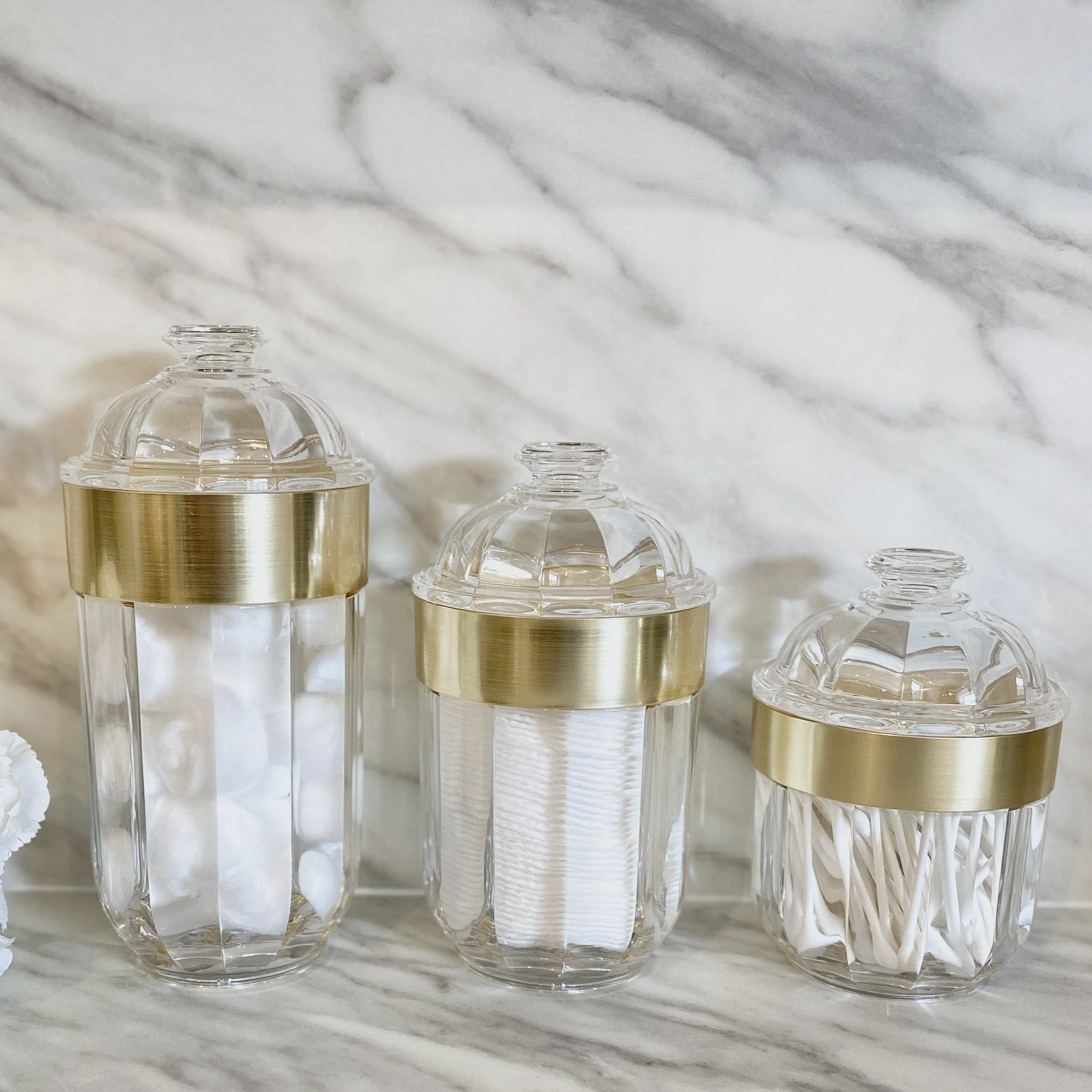 Gianna Large Acrylic Canister with Gold Rim - Image 2