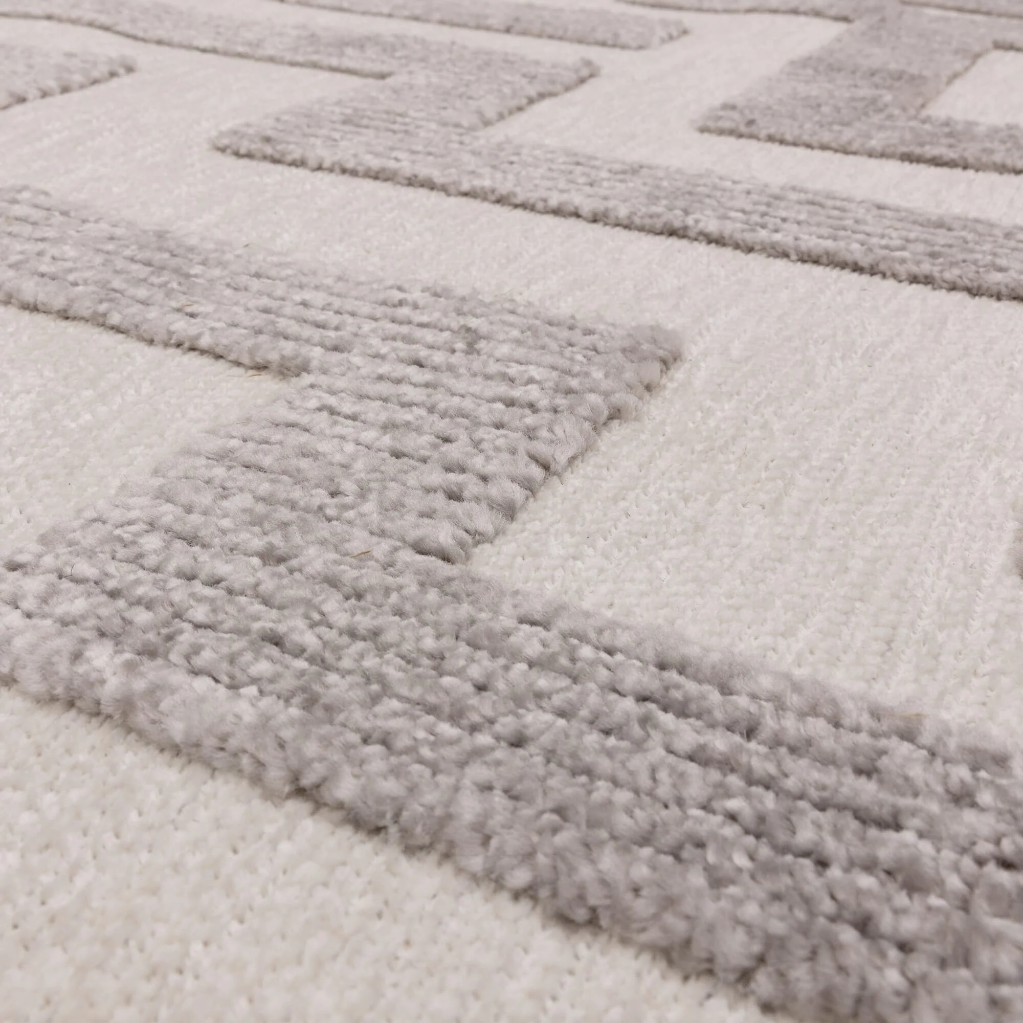 Morocco Grey & Cream Geometric Rug - Image 5
