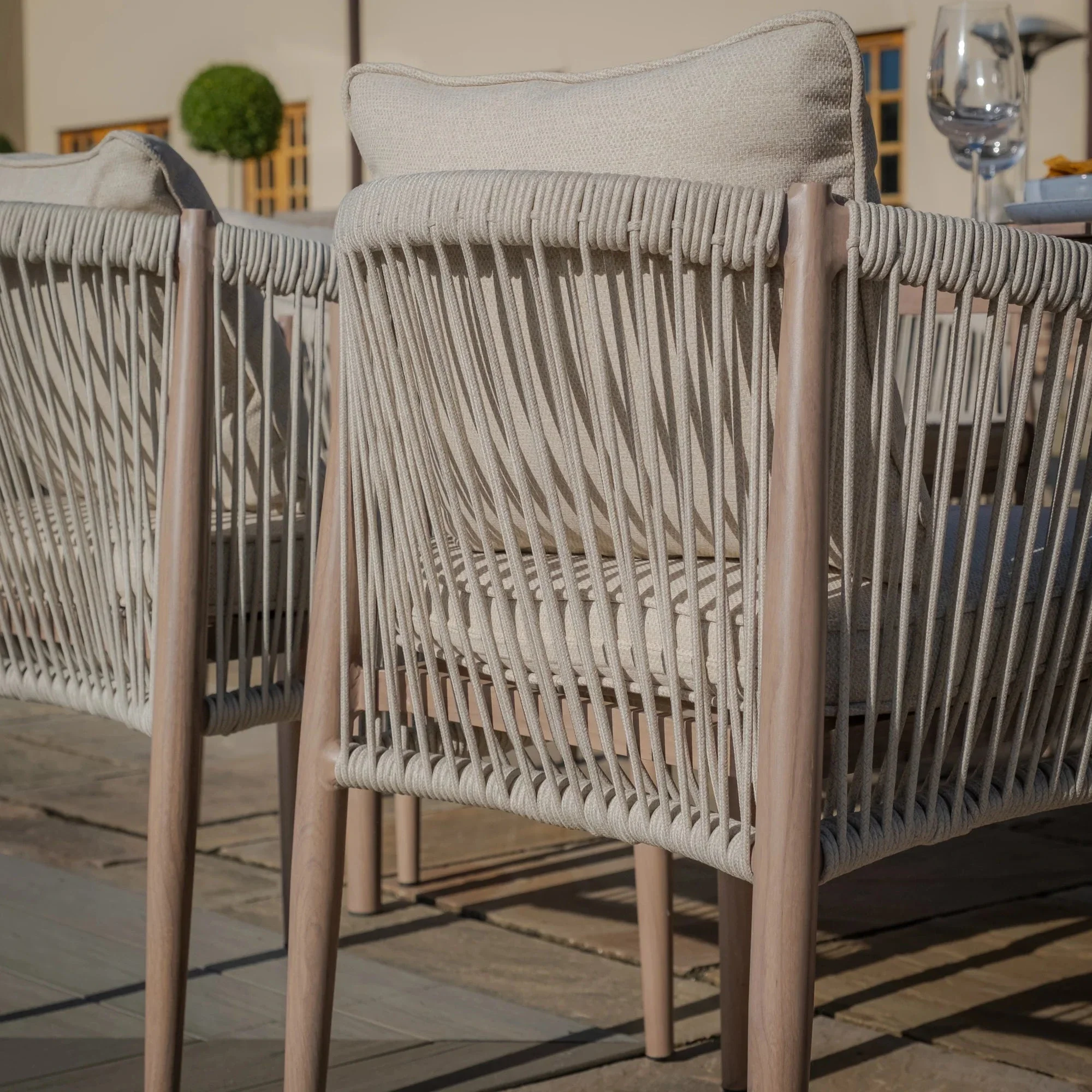 Santorini Outdoor Cream & Taupe Rope Weave 8 Seater Dining Set - Image 5
