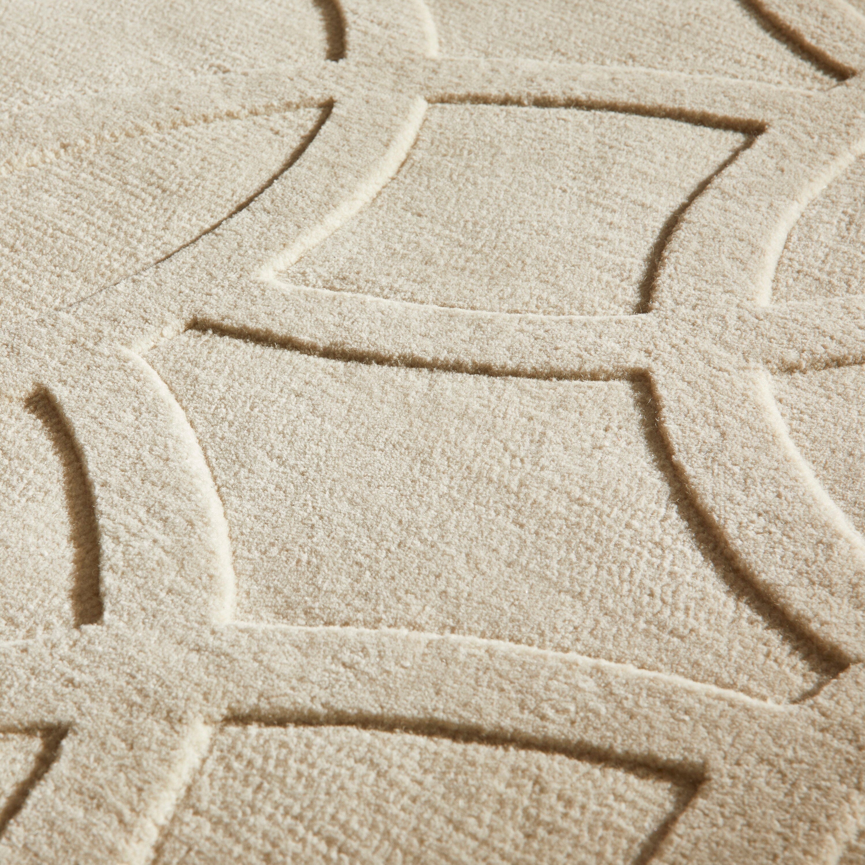 Sarre Cream Geometric Pattern Rug - Image 3